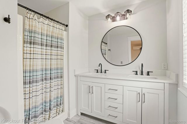 9239 Lange Road, Birch Run Township, MI 48415