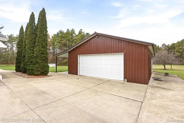 9239 Lange Road, Birch Run Township, MI 48415