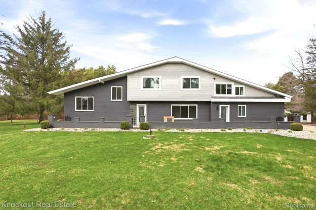 9239 Lange Road, Birch Run Township, MI 48415