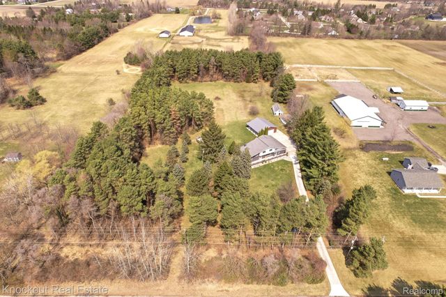 9239 Lange Road, Birch Run Township, MI 48415