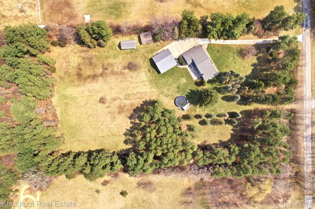 9239 Lange Road, Birch Run Township, MI 48415
