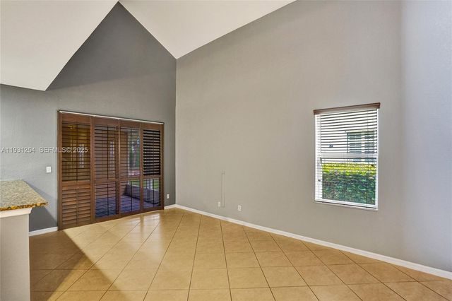 2057 SE Avon Park Dr, Port St. Lucie, FL 34952