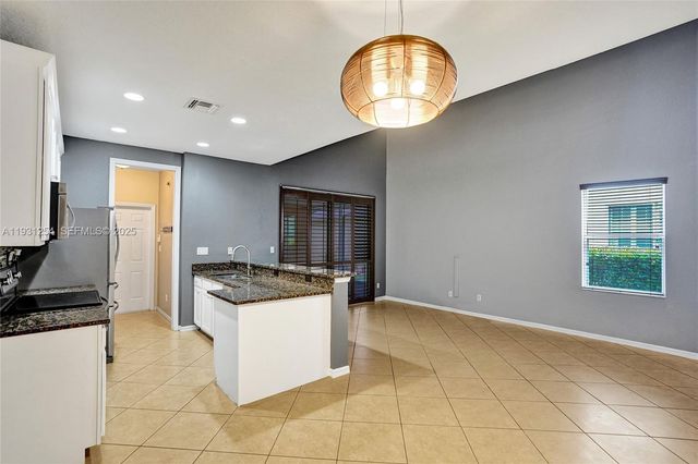 2057 SE Avon Park Dr, Port St. Lucie, FL 34952