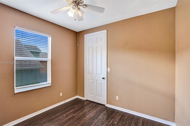 2057 SE Avon Park Dr, Port St. Lucie, FL 34952