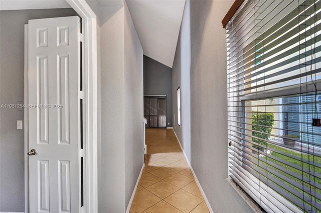 2057 SE Avon Park Dr, Port St. Lucie, FL 34952