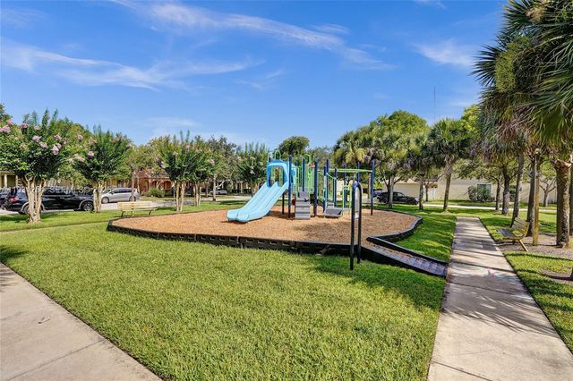 2057 SE Avon Park Dr, Port St. Lucie, FL 34952