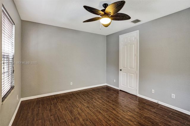 2057 SE Avon Park Dr, Port St. Lucie, FL 34952