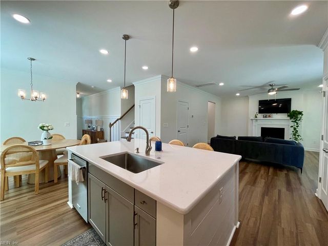 1349 Narrow WAY, Virginia Beach, VA 23451