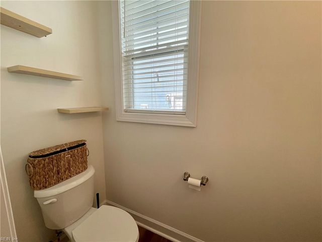 1349 Narrow WAY, Virginia Beach, VA 23451