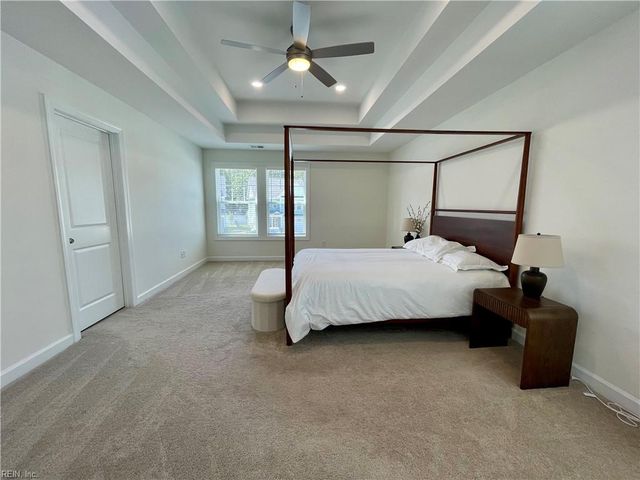 1349 Narrow WAY, Virginia Beach, VA 23451
