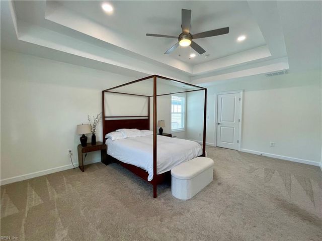 1349 Narrow WAY, Virginia Beach, VA 23451