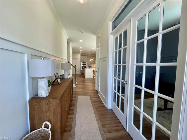 1349 Narrow WAY, Virginia Beach, VA 23451