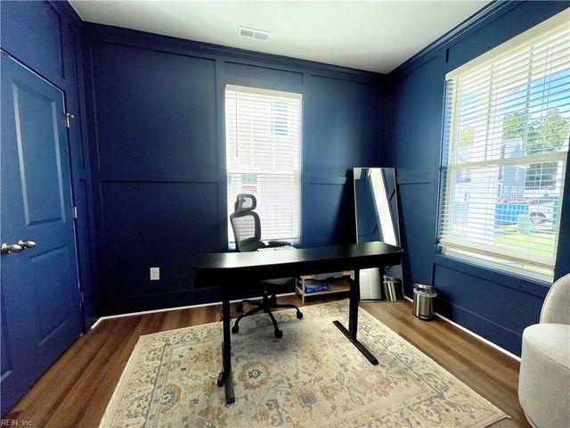 1349 Narrow WAY, Virginia Beach, VA 23451