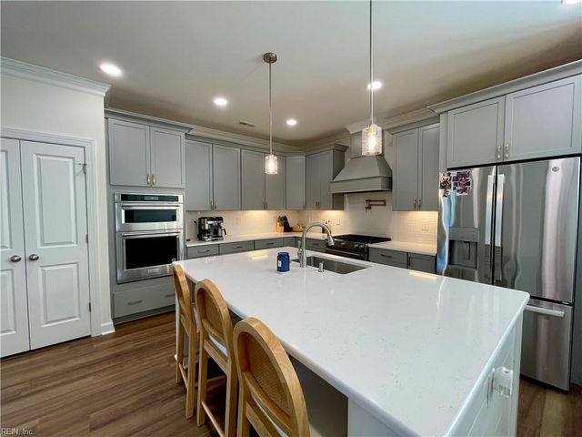 1349 Narrow WAY, Virginia Beach, VA 23451