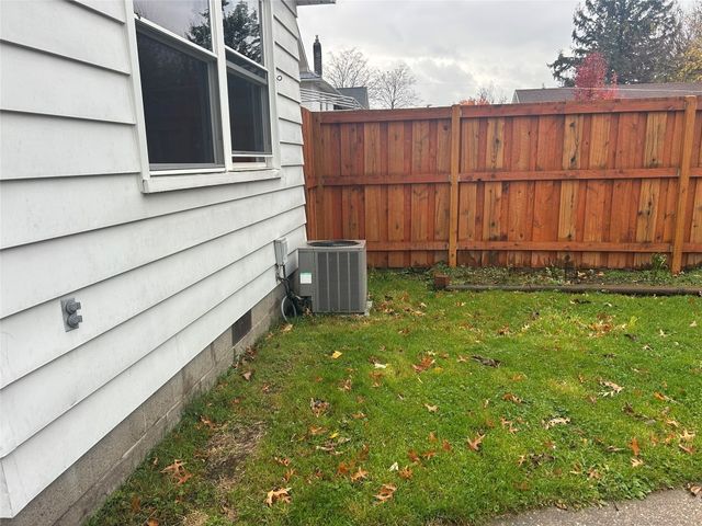 1028 W 29TH Street, Erie, PA 16508