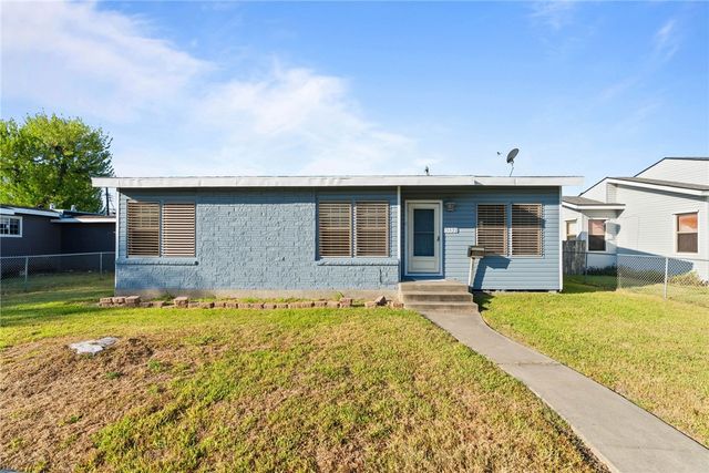 1037 Collingswood Dr, Corpus Christi, TX 78412