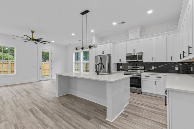 4840 Nesbitt Avenue, North Charleston, SC 29405