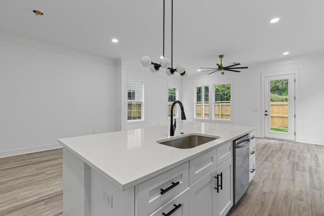 4840 Nesbitt Avenue, North Charleston, SC 29405