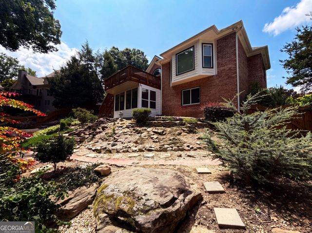 135 N Clublands Court, Johns Creek, GA 30022