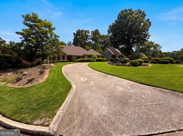 135 N Clublands Court, Johns Creek, GA 30022