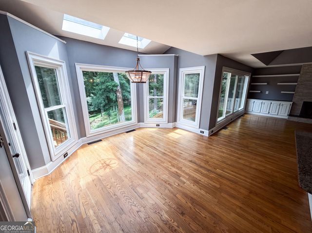 135 N Clublands Court, Johns Creek, GA 30022