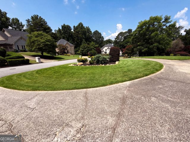 135 N Clublands Court, Johns Creek, GA 30022
