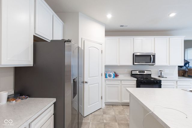 5432 Laurel Crest, Noblesville, IN 46062