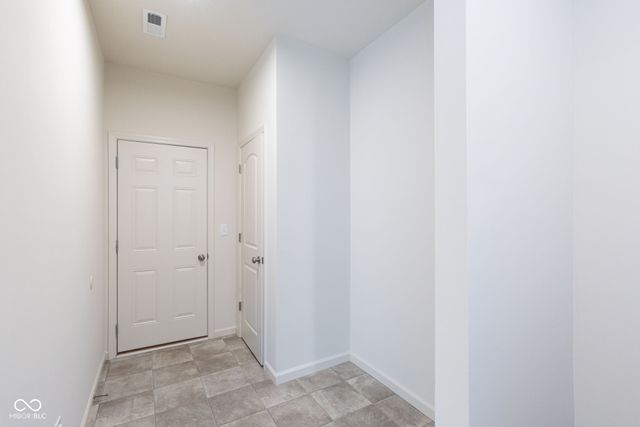 5432 Laurel Crest, Noblesville, IN 46062