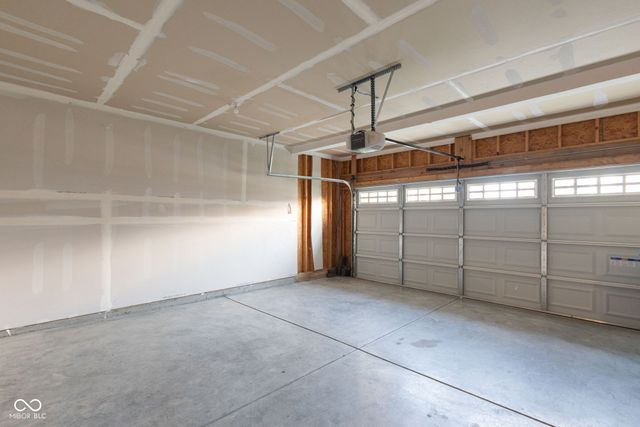5432 Laurel Crest, Noblesville, IN 46062