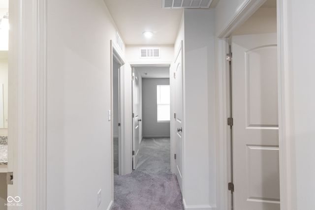 5432 Laurel Crest, Noblesville, IN 46062