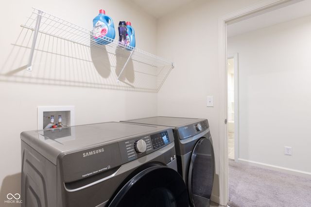 5432 Laurel Crest, Noblesville, IN 46062