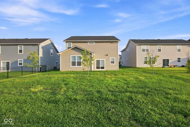 5432 Laurel Crest, Noblesville, IN 46062