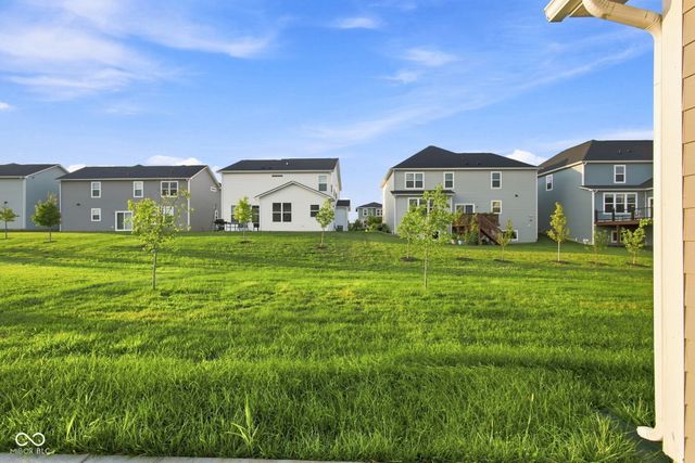 5432 Laurel Crest, Noblesville, IN 46062