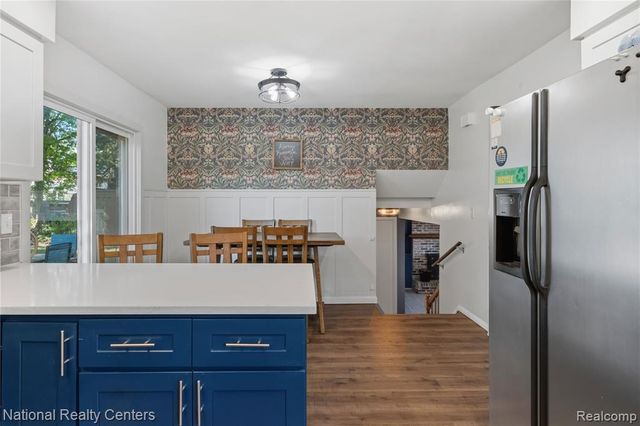632 Bellevue Avenue, Commerce Twp, MI 48017