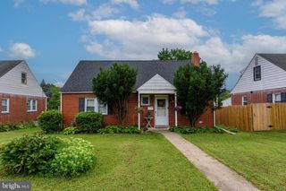 4917 LANCASTER ST, Harrisburg, PA 17111