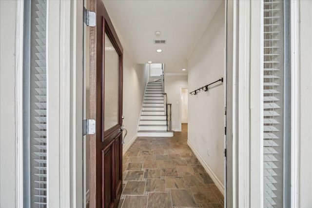 633 Hartman Street, Houston, TX 77007