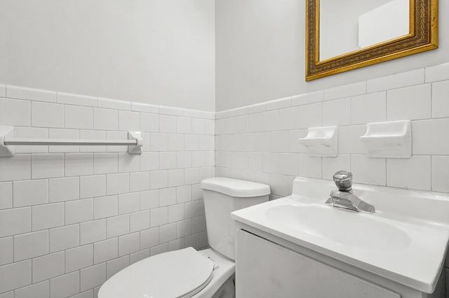 3971 Honeysuckle SE Drive, Smyrna, GA 30082