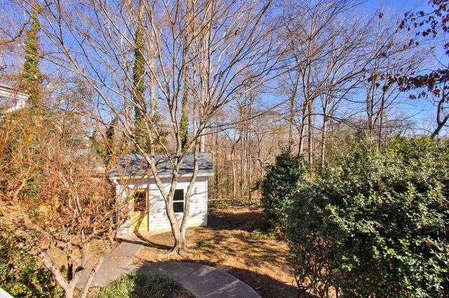 3971 Honeysuckle SE Drive, Smyrna, GA 30082