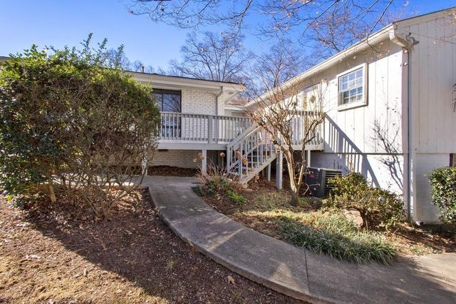 3971 Honeysuckle SE Drive, Smyrna, GA 30082