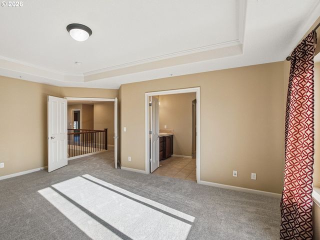 5372 Nw PRIMINO Ave, Portland, OR 97229