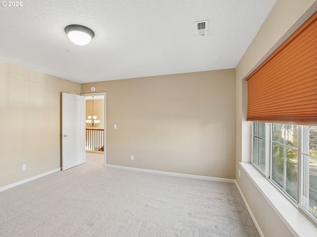 5372 Nw PRIMINO Ave, Portland, OR 97229
