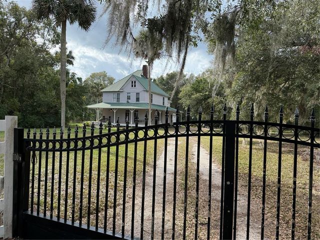 110 N VOLUSIA AVENUE, Pierson, FL 32180