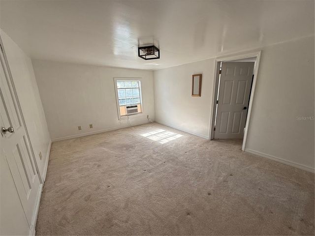 110 N VOLUSIA AVENUE, Pierson, FL 32180
