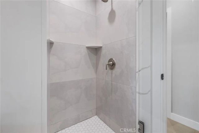 14137 Gain, Arleta, CA 91331