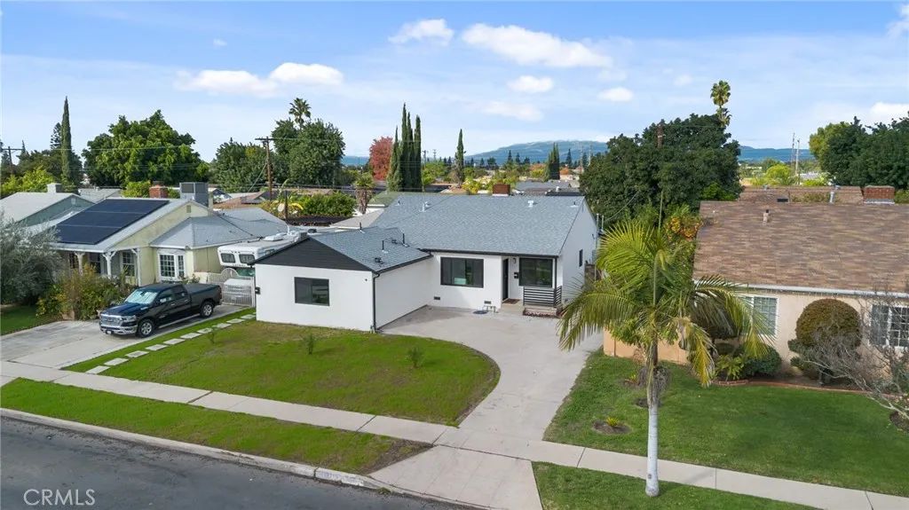 14137 Gain, Arleta, CA 91331