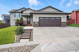 321 E BENGAL DR, Rapid City, SD 57701