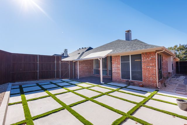 3324 Fallbrook Drive, Sunnyvale, TX 75182