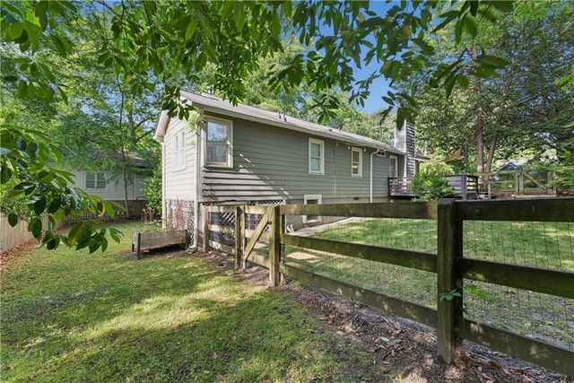1788 Ridgeway Avenue NW, Atlanta, GA 30318