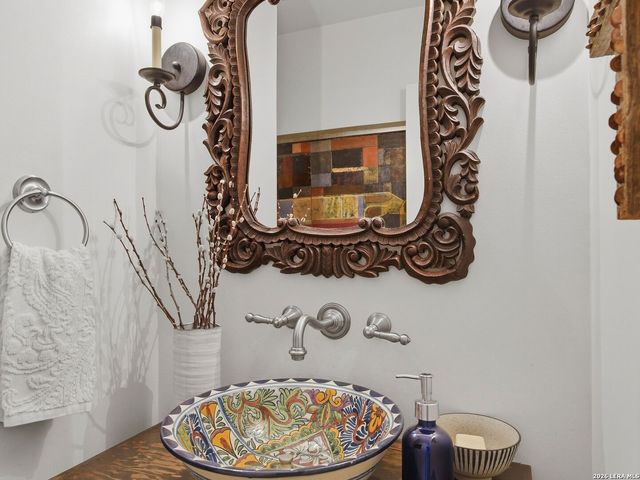 2355 Oakland Bend, San Antonio, TX 78258