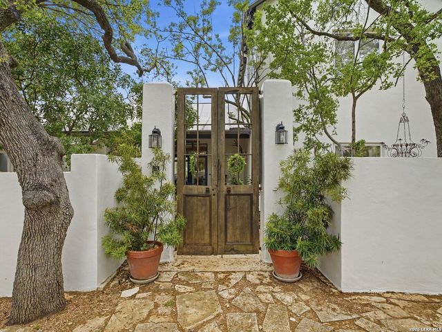 2355 Oakland Bend, San Antonio, TX 78258